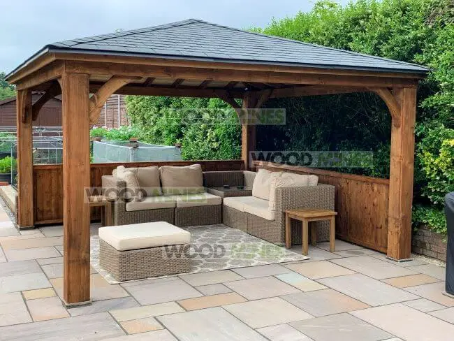 4m x 4m Imperial Gazebo (4.34m x 4.34m Overall)