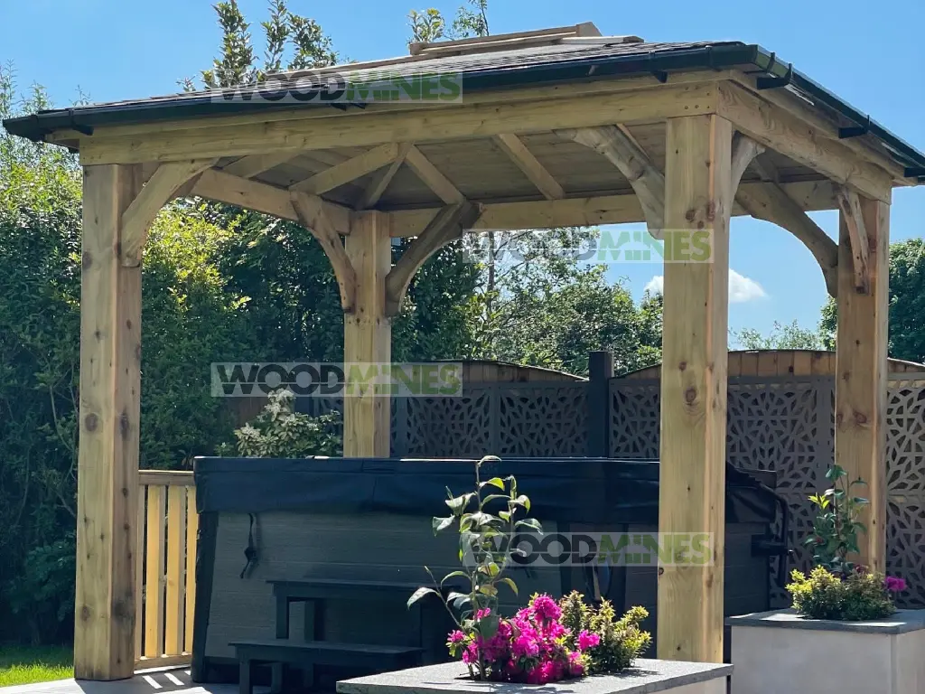 2.4X3 ImperialLanternWM.webp