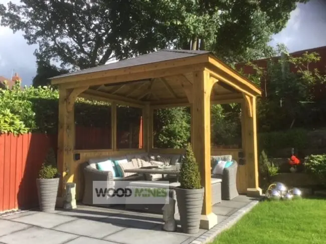 3.5m x 3.5m Imperial Gazebo (3.84m x 3.84m Overall)